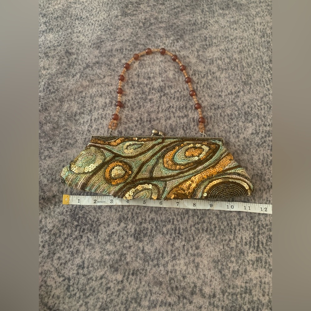 Pretty Vintage Sequined & Beaded Small Purse - Picture 6 of 7